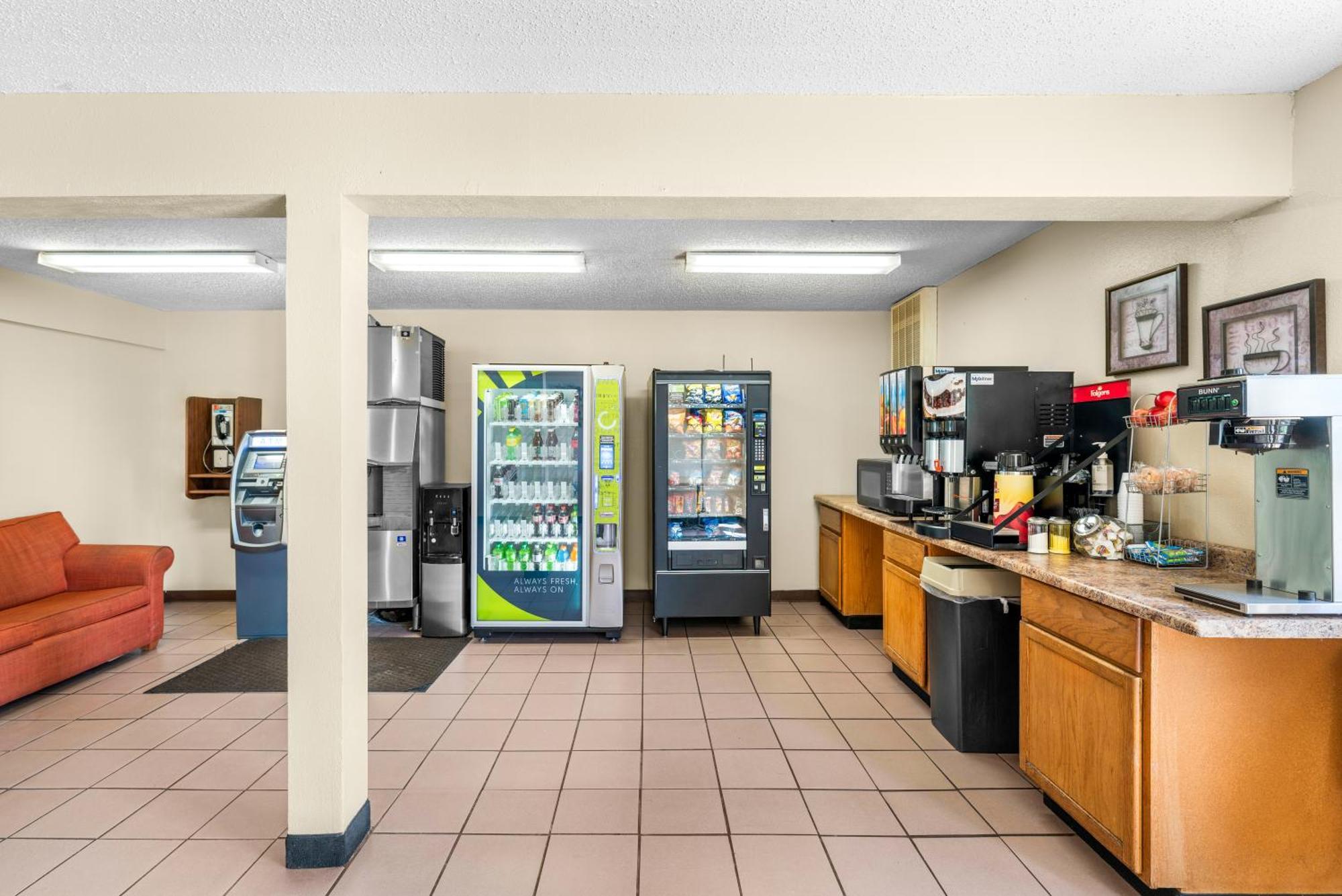 Americas Best Value Inn Decatur Exterior photo