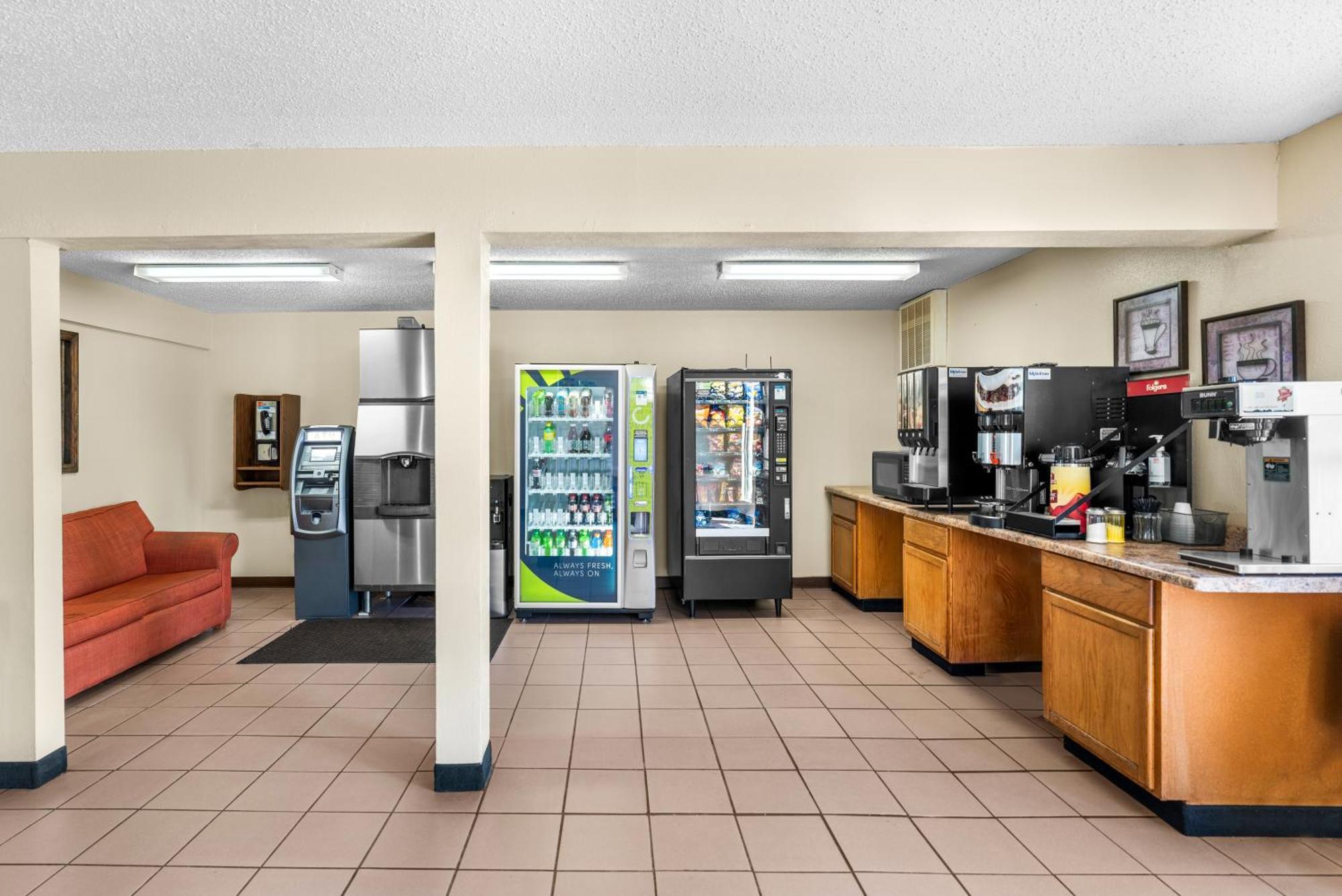 Americas Best Value Inn Decatur Exterior photo