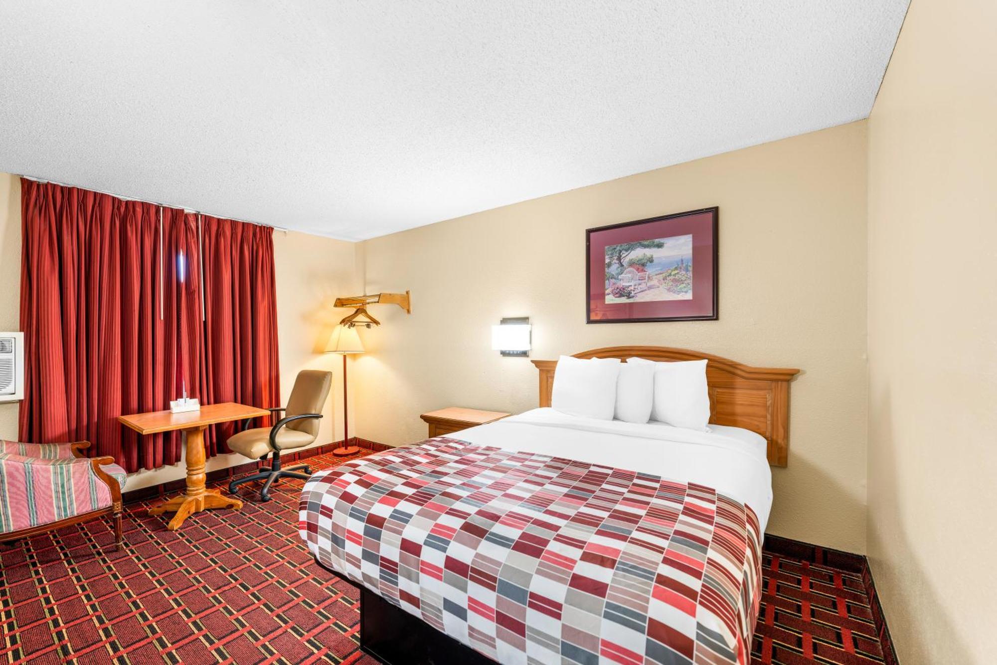Americas Best Value Inn Decatur Exterior photo