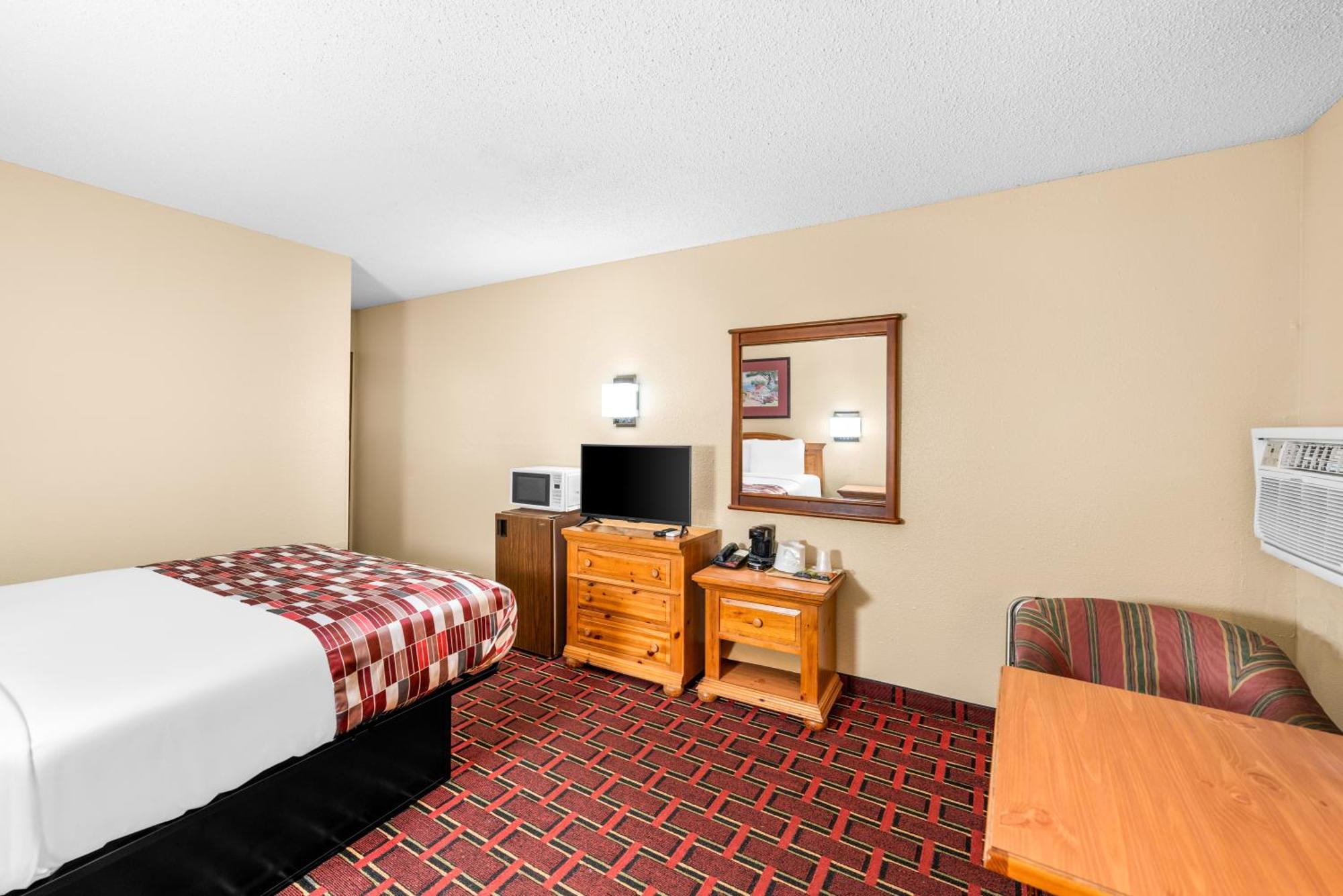 Americas Best Value Inn Decatur Exterior photo